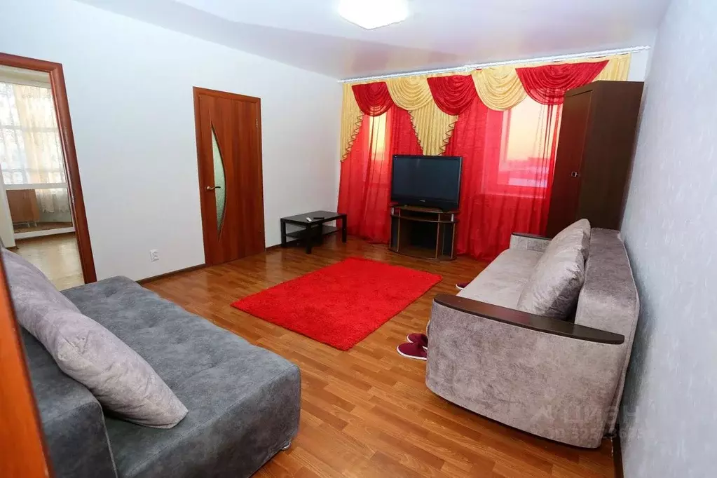 2-к кв. Омская область, Омск ул. Маршала Жукова, 144 (60.0 м) - Фото 2