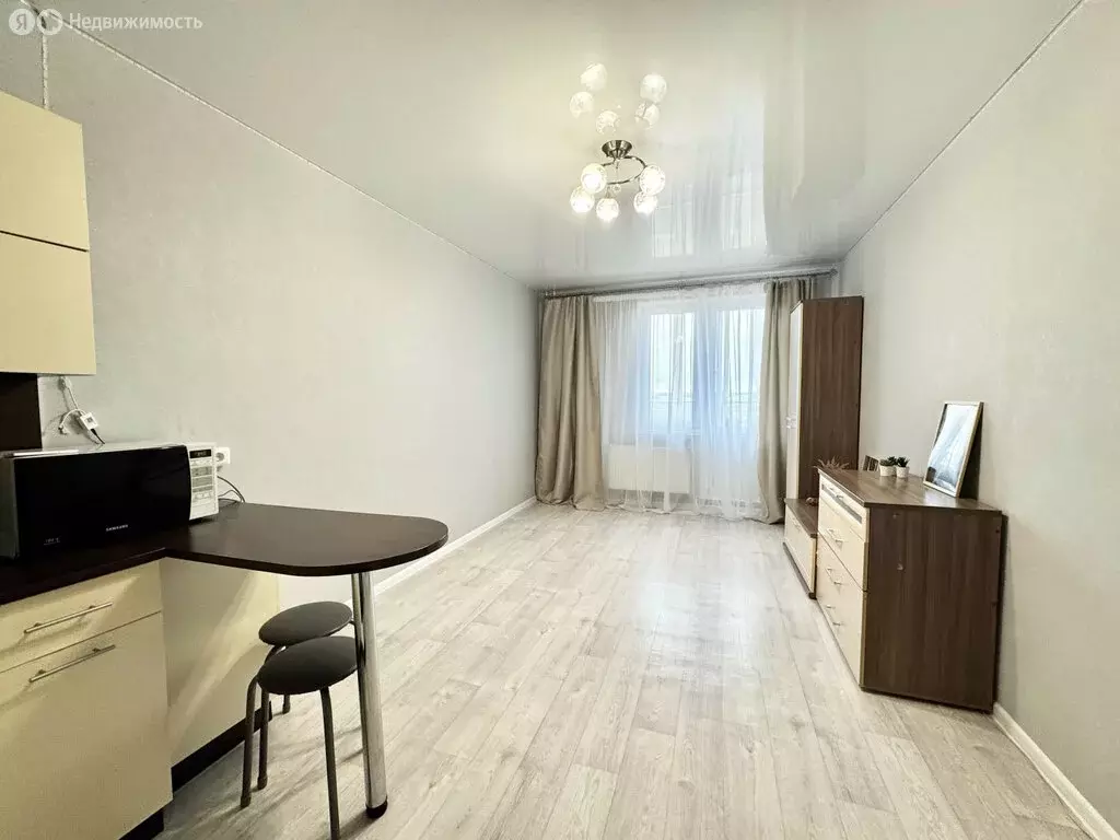 Квартира-студия: Киров, улица Ивана Попова, 62 (25 м) - Фото 0