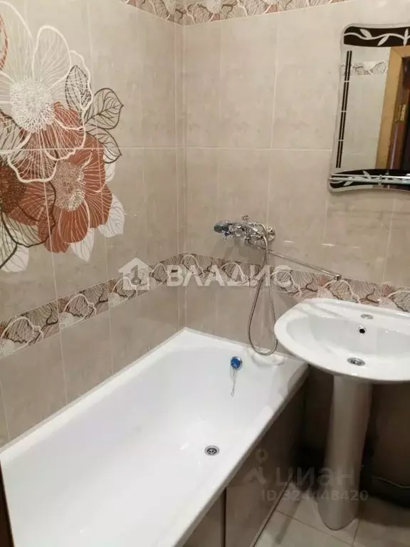 3-к кв. Владимирская область, Владимир Северная ул., 1 (56.0 м) - Фото 1