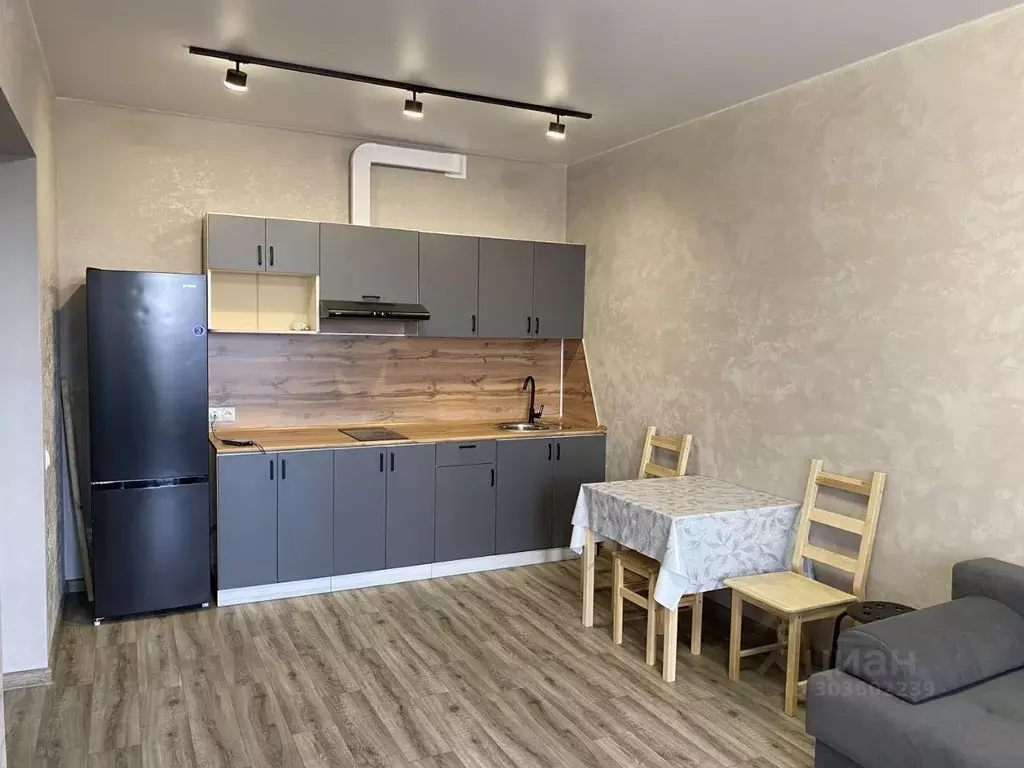 2-к кв. Алтайский край, Барнаул ул. Кутузова, 14А (40.0 м) - Фото 2