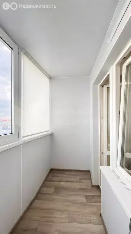 2-комнатная квартира: Тюмень, улица Александра Митинского, 7 (58.6 м) - Фото 1
