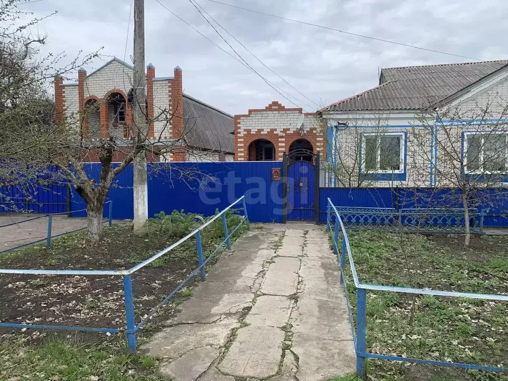 Дом в Белгородская область, Ровеньский район, с. Нагорье ул. ... - Фото 1