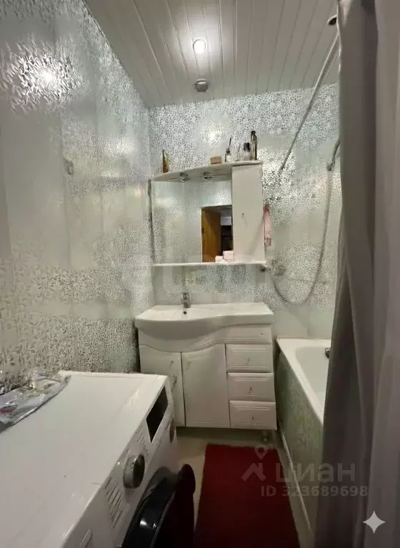 2-к кв. Ярославская область, Рыбинск просп. 50 лет Октября, 32 (52.6 ... - Фото 0