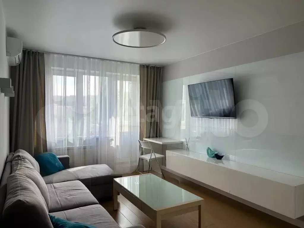 2-к. квартира, 45 м, 2/9 эт. - Фото 1