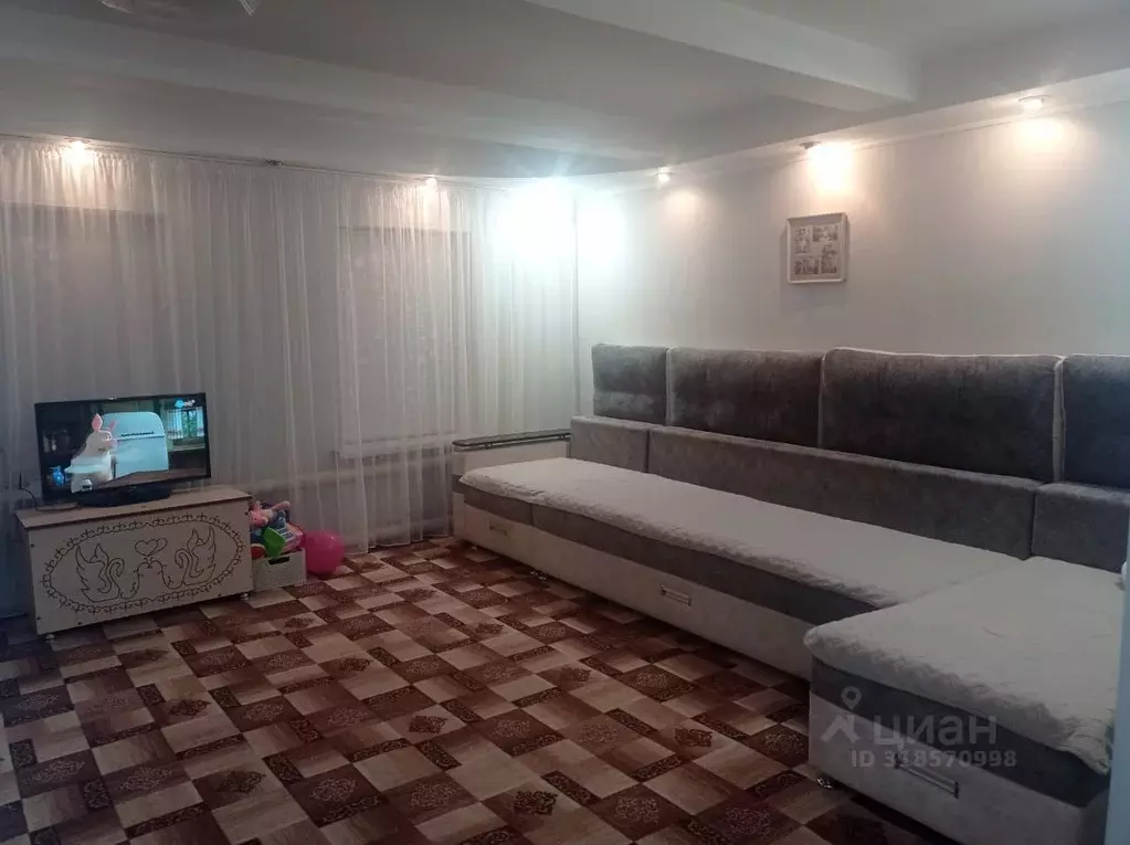 Дом в Оренбургская область, Оренбург Туркестанская ул., 86 (55 м) - Фото 2