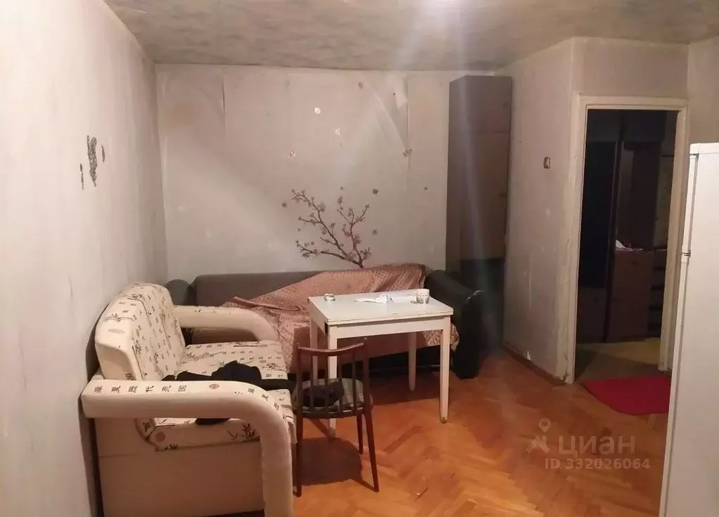 2-к кв. Московская область, Лобня ул. Калинина, 4 (50.0 м) - Фото 2