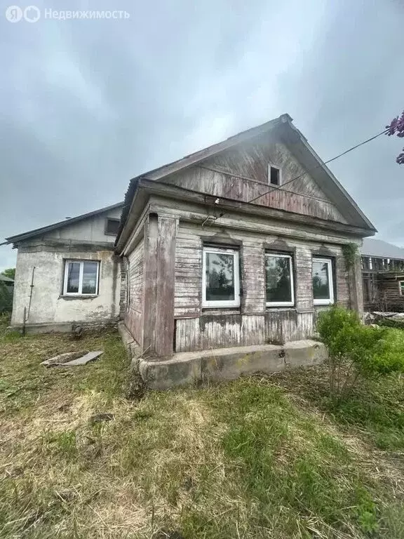 Дом в село Троицкие Озёрки, Центральная улица (78 м) - Фото 1