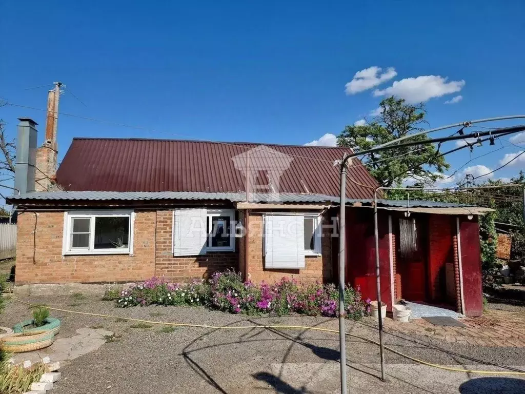 Дом в Ростовская область, Азовский район, Пешковское с/пос, с. ... - Фото 1