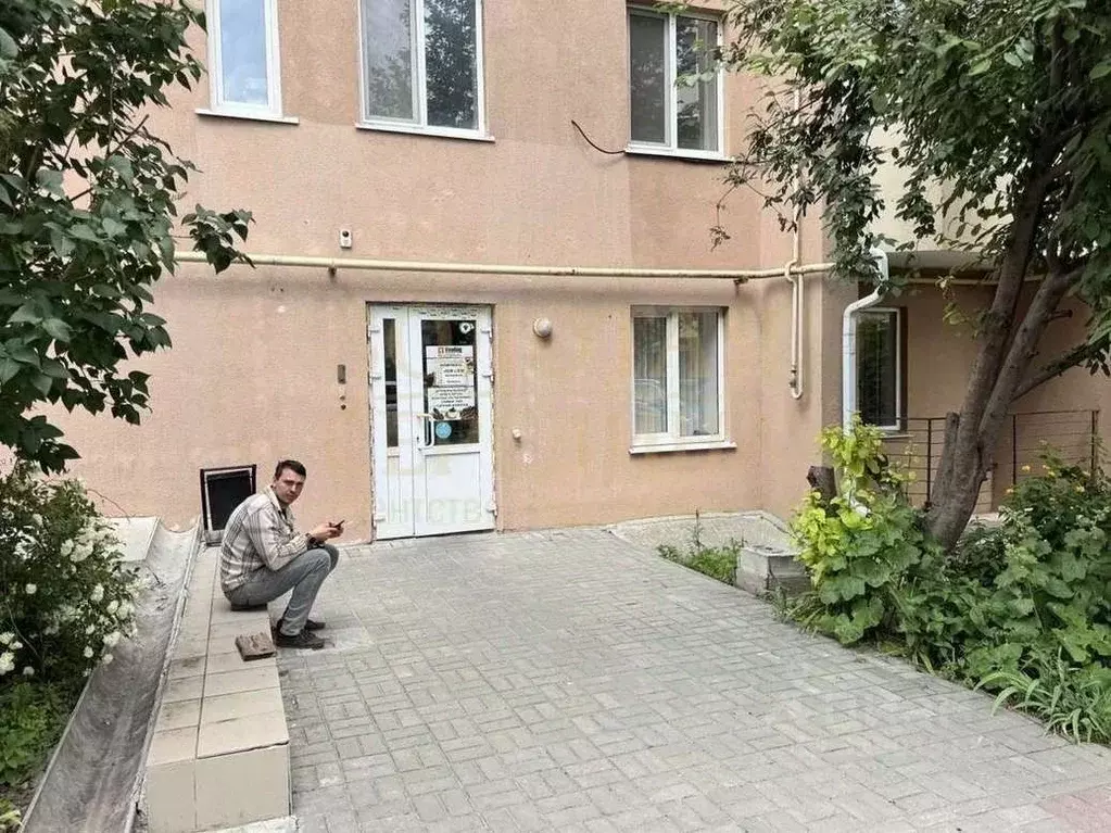 Торговая площадь в Белгородская область, Белгородский район, Дубовское ... - Фото 2