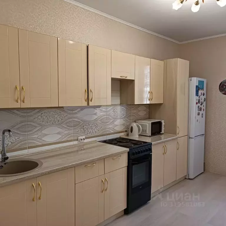 2-к кв. Свердловская область, Екатеринбург ул. Рябинина, 19 (59.3 м) - Фото 1