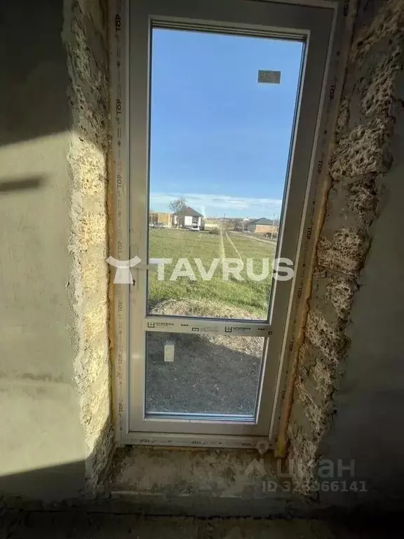 Дом в Крым, Симферопольский район, Чистенское с/пос, Родничок СПК ул. ... - Фото 2