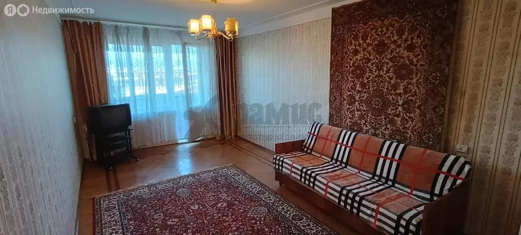 3-комнатная квартира: Владикавказ, проспект Коста, 283 (83 м) - Фото 1