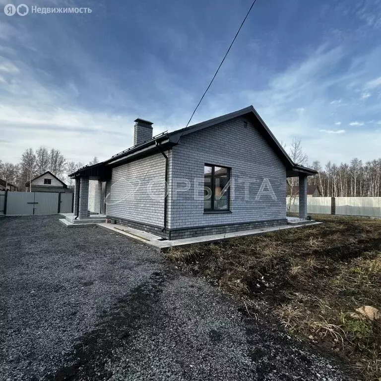 Дом в Тюменская область, Исетский муниципальный округ, деревня ... - Фото 1