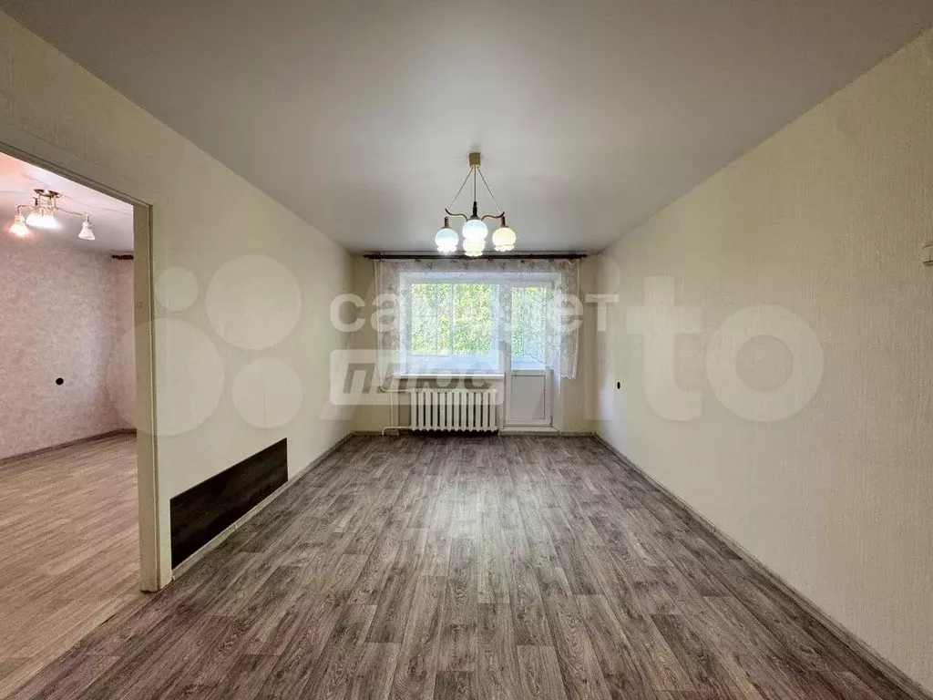 2-к. квартира, 43 м, 2/5 эт. - Фото 0