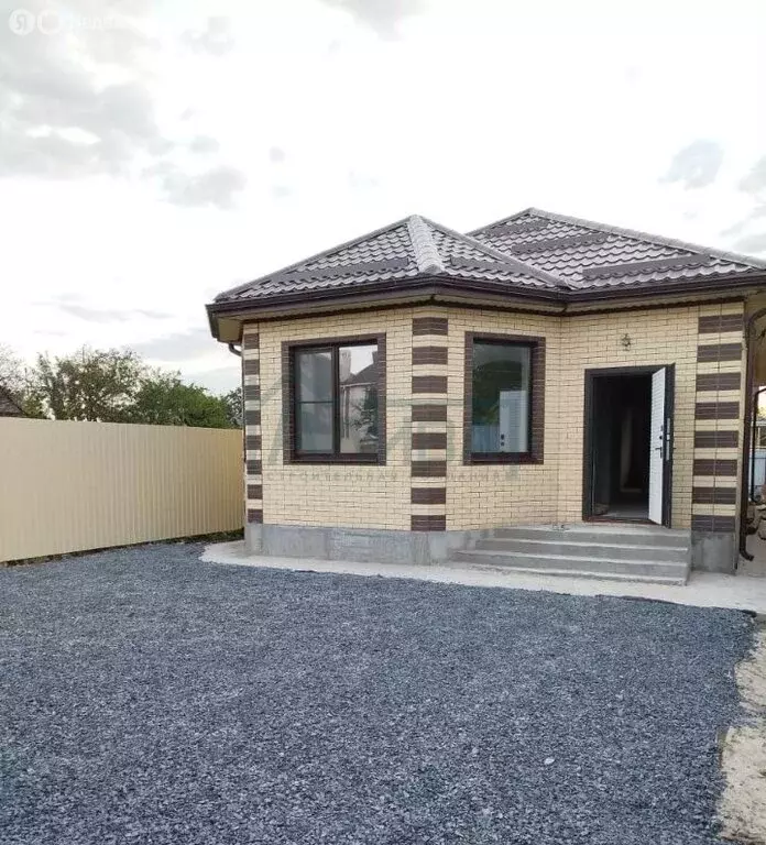 Дом в Ростов-на-Дону, улица Малиновского (94 м) - Фото 2