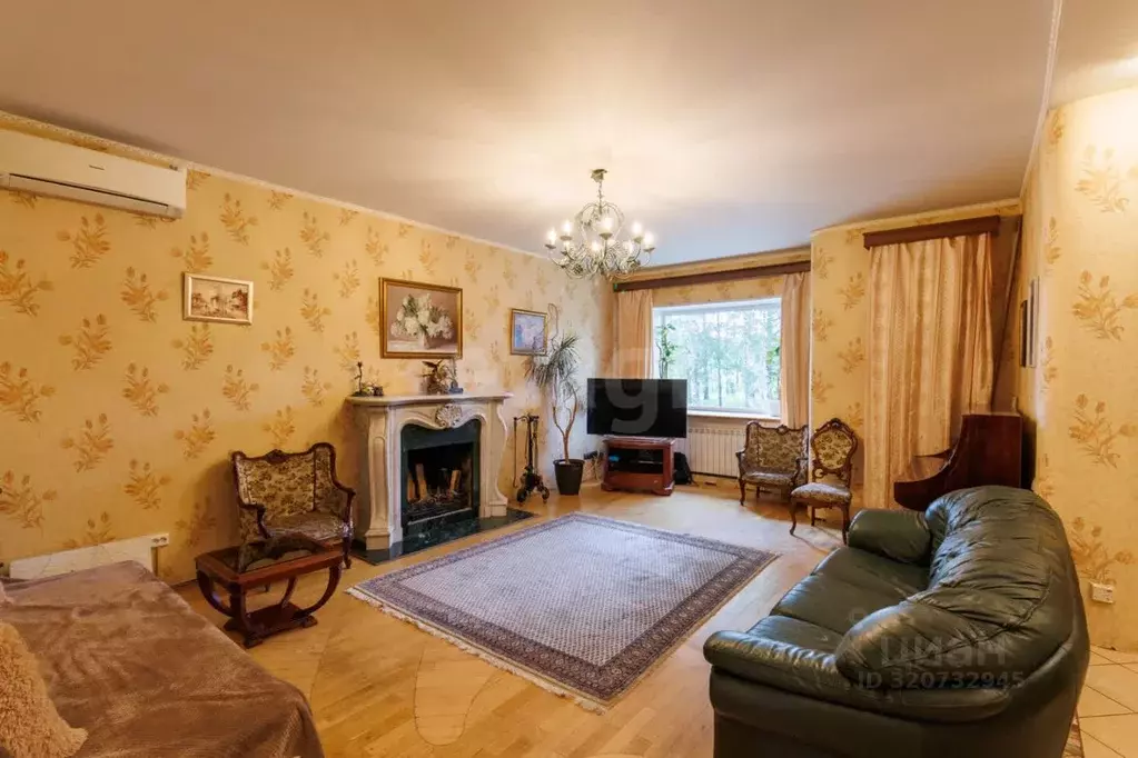 Таунхаус в Санкт-Петербург, Санкт-Петербург, Пушкин ул. Архитектора ... - Фото 1