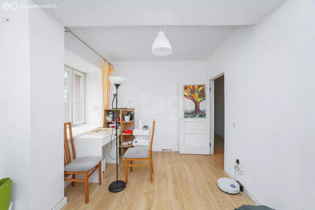 3-комнатная квартира: Санкт-Петербург, улица Беринга, 23к2 (83.7 м) - Фото 0