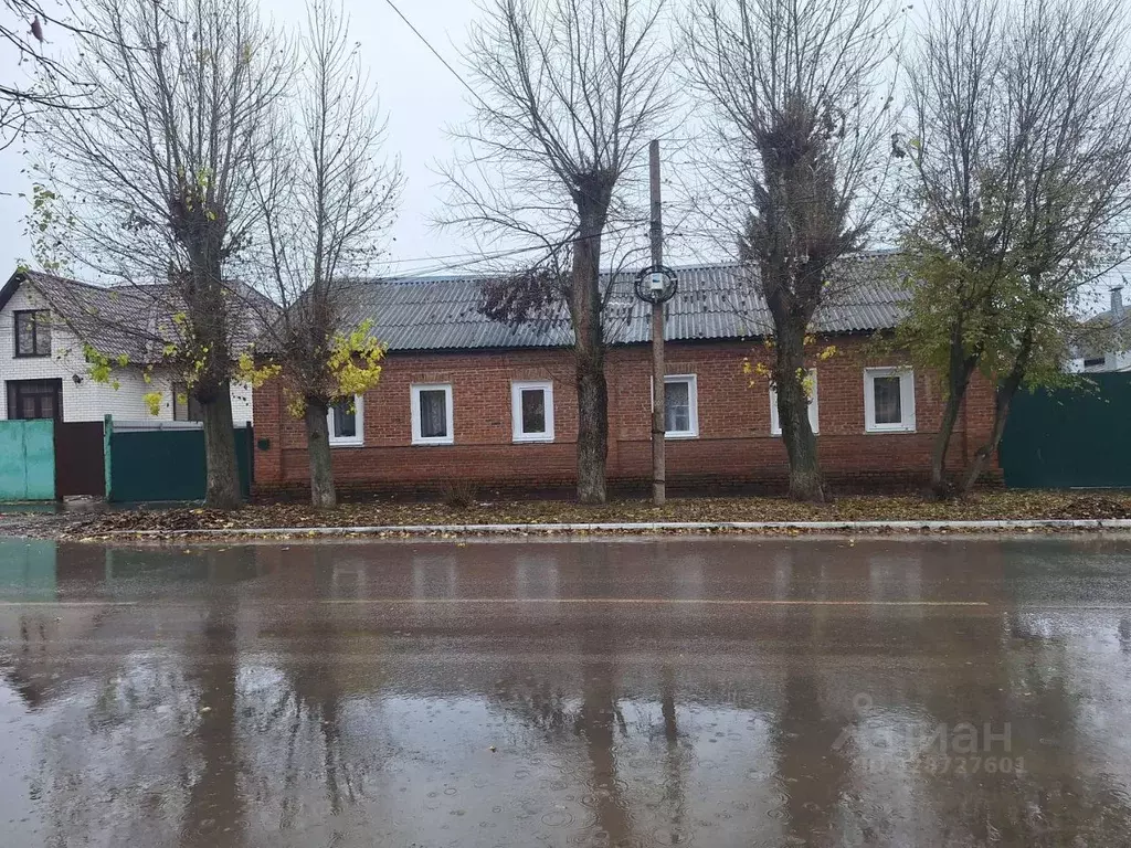 Дом в Саратовская область, Красноармейск Интернациональная ул., 44 (63 ... - Фото 1