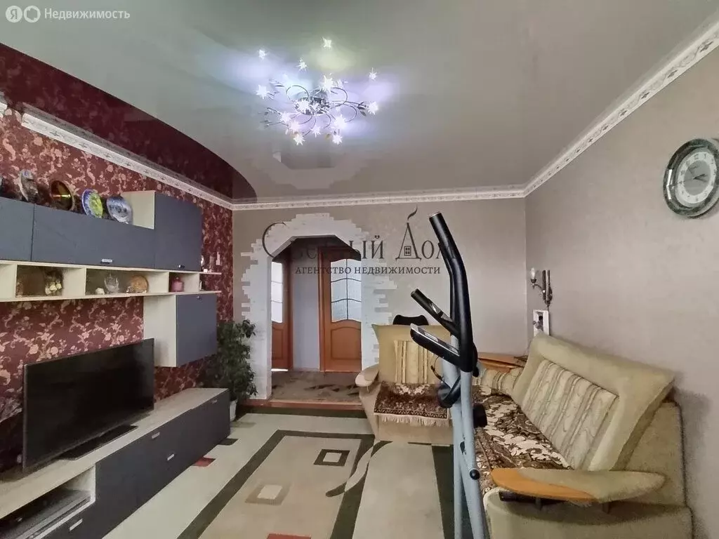 3-комнатная квартира: Чернушка, Коммунистическая улица, 35В (58.6 м) - Фото 2