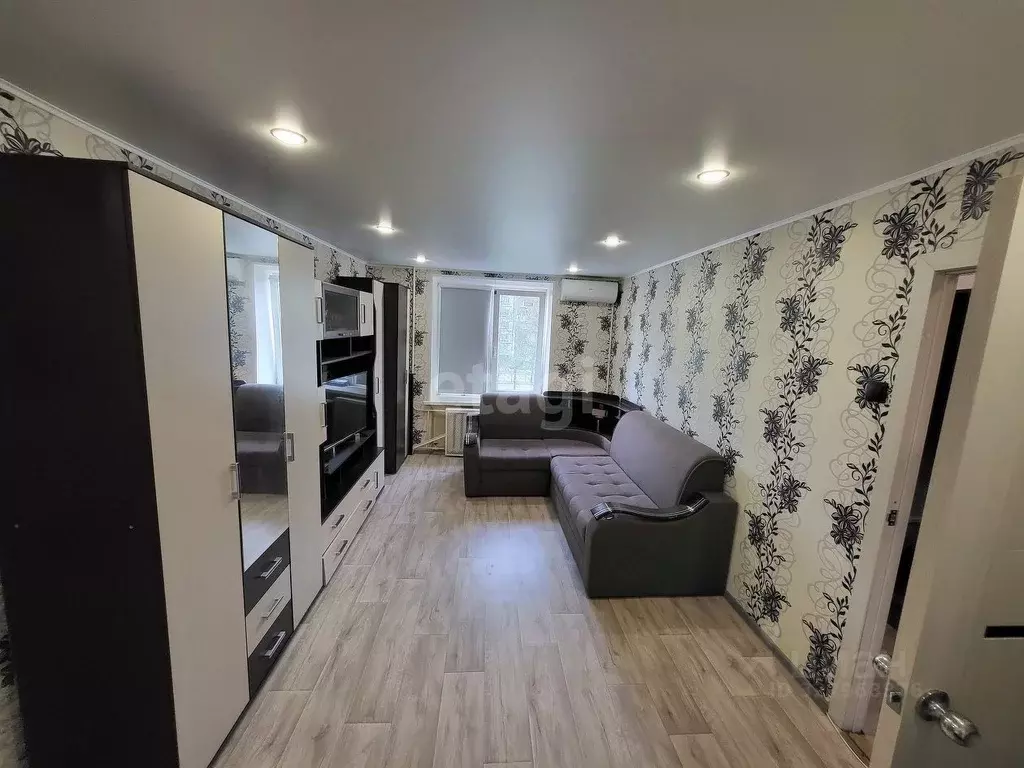 2-к кв. Ленинградская область, Кириши просп. Героев, 23 (44.8 м) - Фото 2