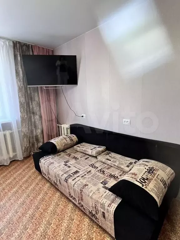 2-к. квартира, 46 м, 1/9 эт. - Фото 0