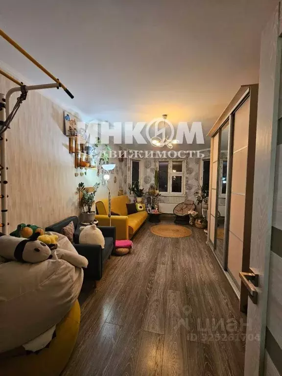 3-к кв. Московская область, Люберцы Комсомольский просп., 10/1 (76.7 ... - Фото 1