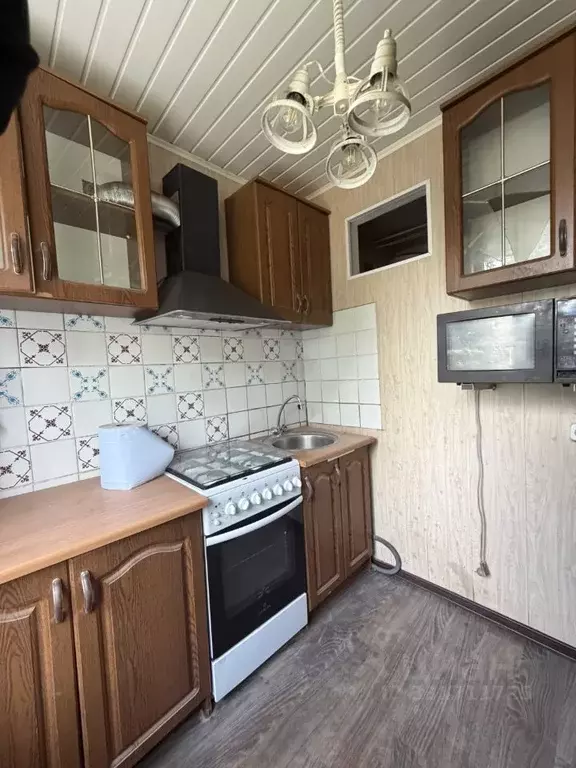 3-к кв. Ленинградская область, Гатчина ул. Киргетова, 8 (54.0 м) - Фото 1