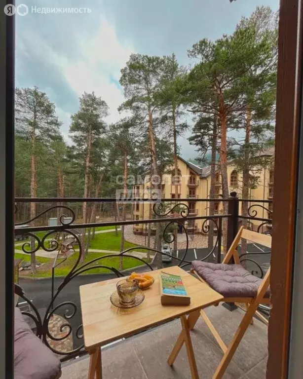1-комнатная квартира: село Эльбрус, улица Мусукаева, 4Б (44 м) - Фото 1