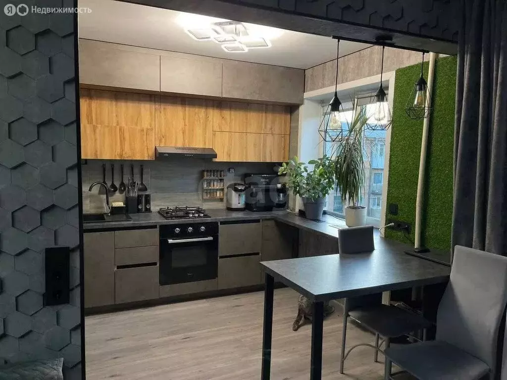 3-комнатная квартира: Ангарск, 94-й квартал, 24 (58.5 м) - Фото 1