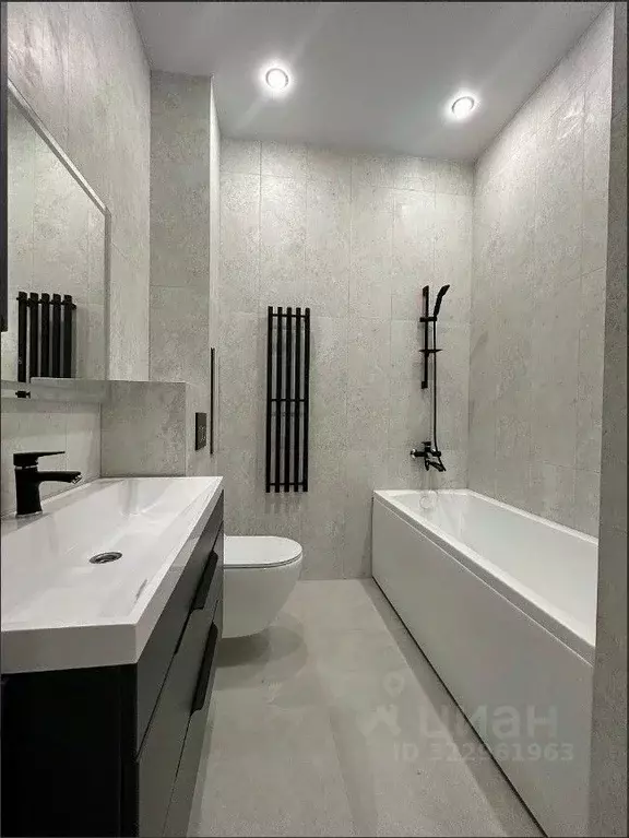 2-к кв. Брянская область, Брянск ул. Ильи Иванова, 7 (56.9 м) - Фото 1