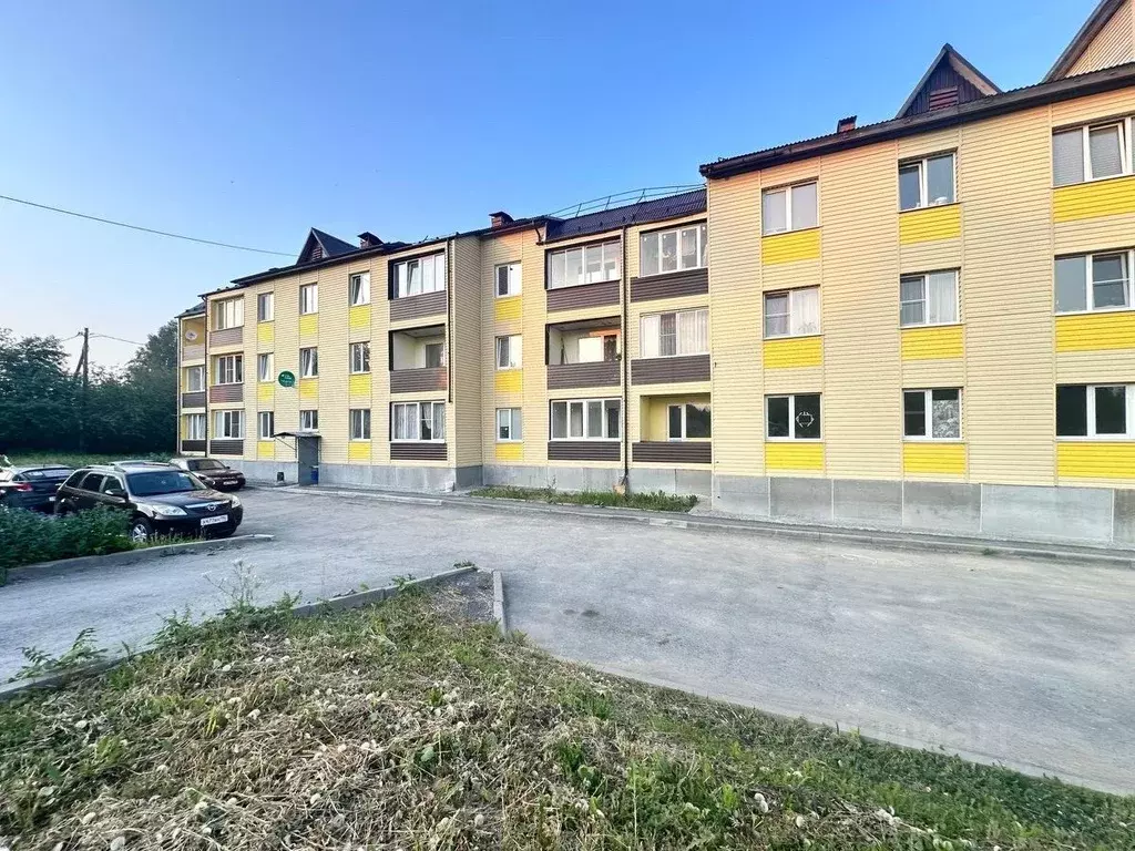1-к кв. Свердловская область, Дегтярск Озерная ул., 12Б (39.4 м) - Фото 0