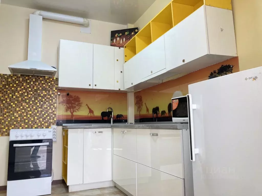 2-к кв. Иркутская область, Иркутск ул. Пискунова, 142/4 (80.0 м) - Фото 1