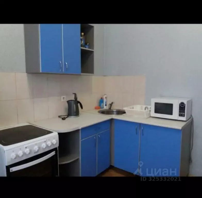 2-к кв. Свердловская область, Заречный ул. Победы, 24 (56.3 м) - Фото 1