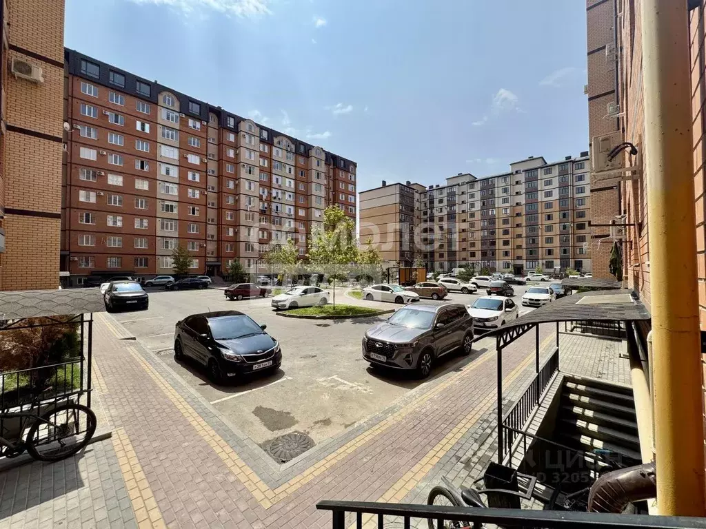 2-к кв. Дагестан, Каспийск просп. М. Омарова, 14А (76.7 м) - Фото 0