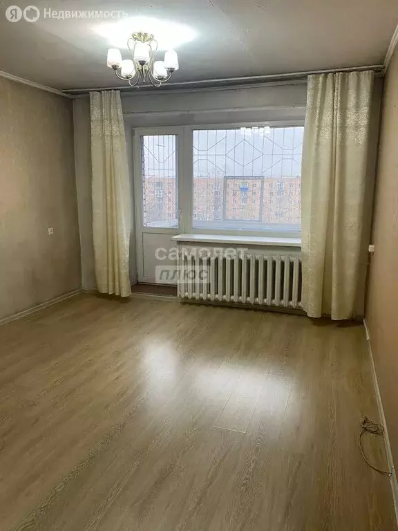 2-комнатная квартира: Кызыл, улица Калинина, 26 (50 м) - Фото 0