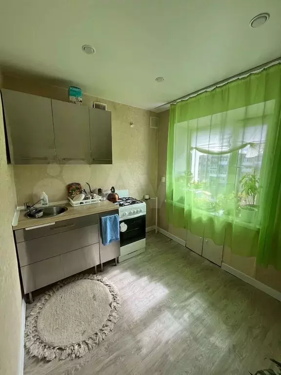 1-к. квартира, 30 м, 5/5 эт. - Фото 0