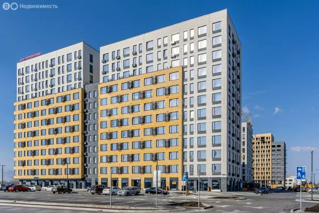 3-комнатная квартира: Тюмень, улица Новосёлов, 92 (85.87 м) - Фото 1