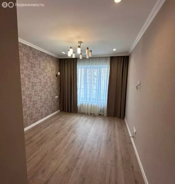 2-комнатная квартира: Владикавказ, улица Алихана Гагкаева, 7 (72.5 м) - Фото 1