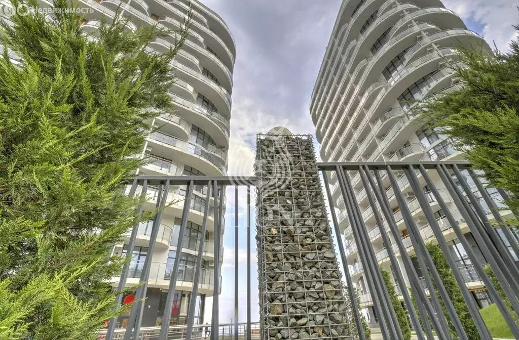 2-комнатная квартира: Алушта, Западная улица, 4к3 (52.1 м) - Фото 1