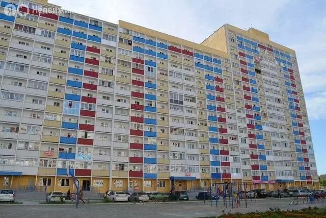 3-комнатная квартира: Новосибирск, улица Твардовского, 22/2 (50 м) - Фото 2