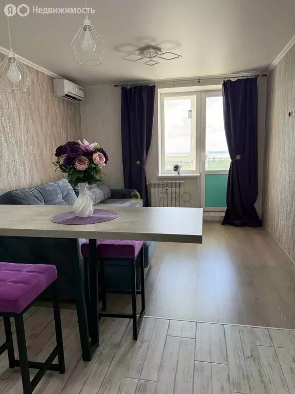 Квартира-студия: Саратов, улица имени Николая Чихарева, 10 (23 м) - Фото 1