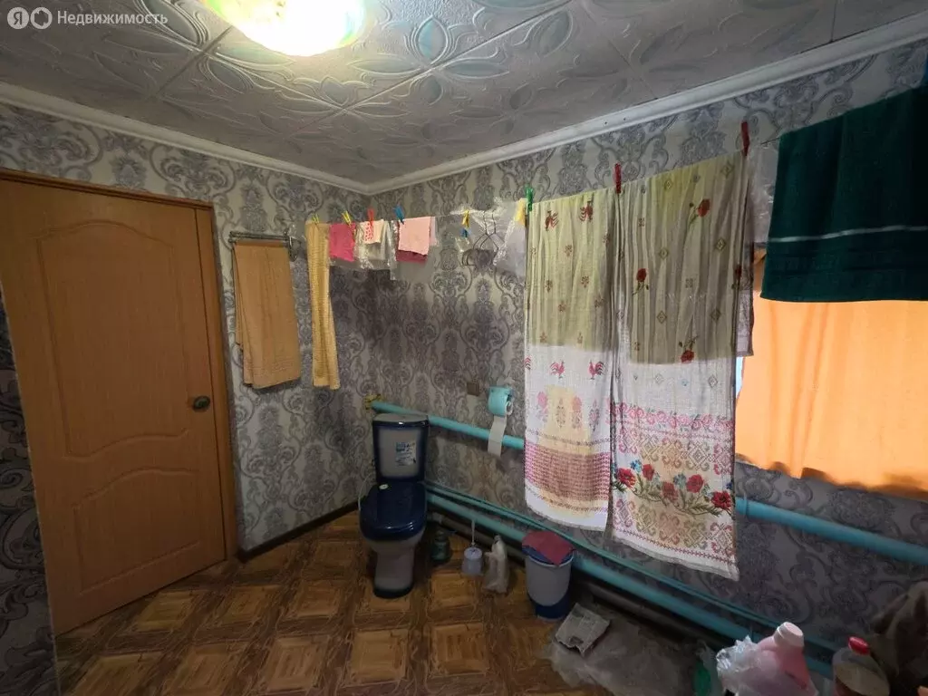 Дом в Волгоградская область, рабочий посёлок Светлый Яр, Набережная ... - Фото 1