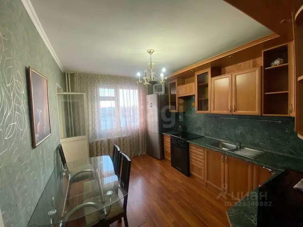 3-к кв. Ямало-Ненецкий АО, Салехард ул. Манчинского, 23 (81.1 м) - Фото 0