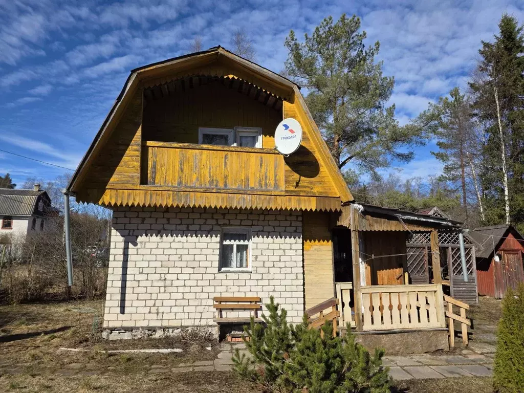 Дом в Ленинградская область, Ломоносовский район, Лебяженское ... - Фото 1
