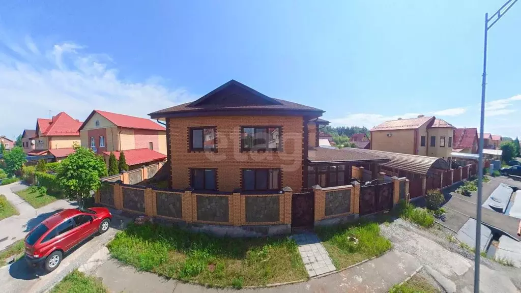 Дом в Тюменская область, Тюмень проезд 5-й Посадский (510 м) - Фото 0