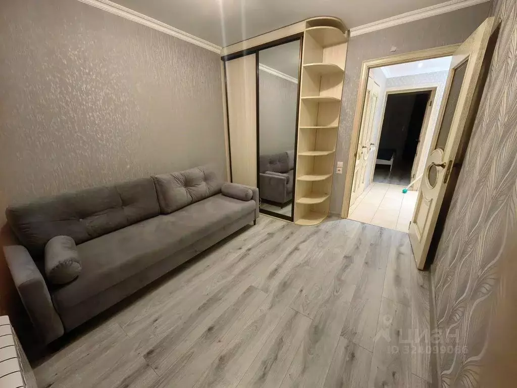 Квартира, 3 комнаты, 63 м - Фото 1