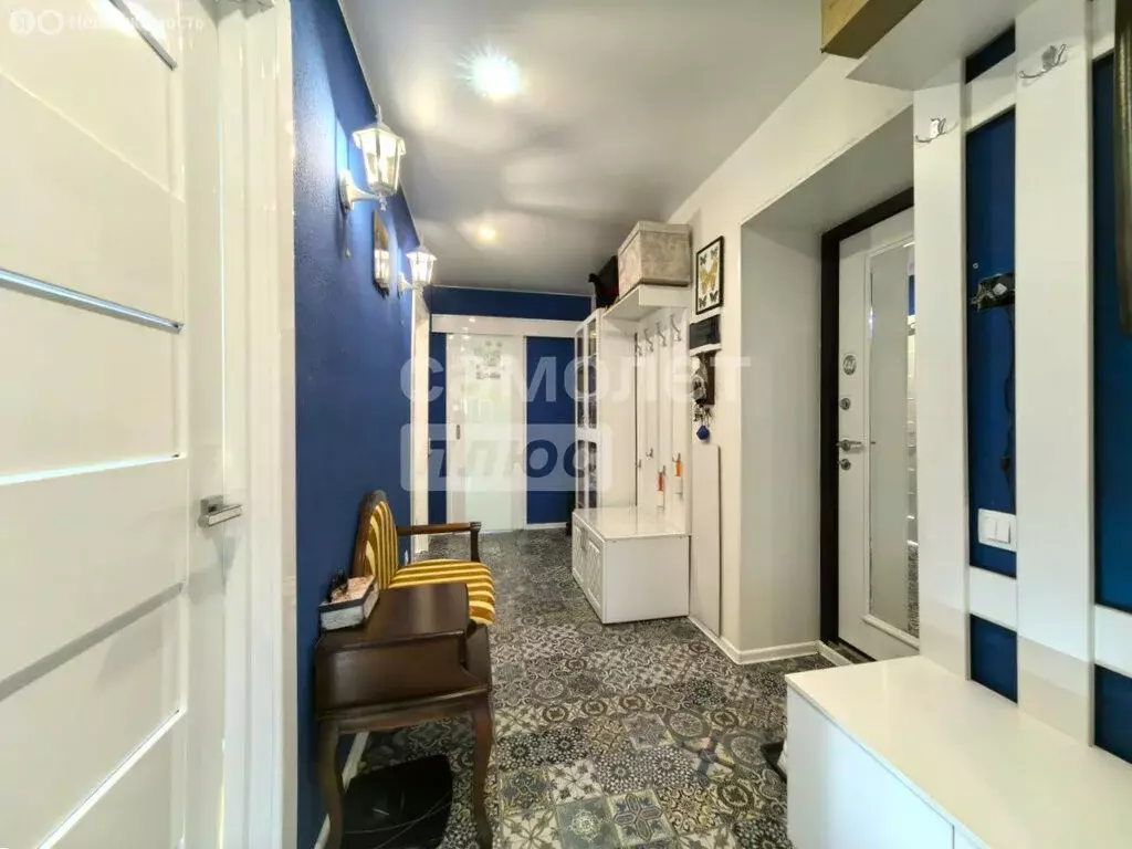 3-комнатная квартира: посёлок Юность, 10 (80 м) - Фото 1