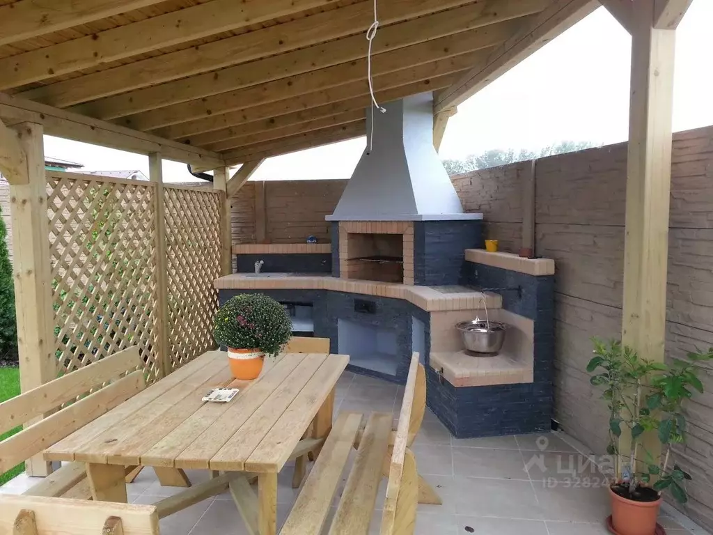 Дом в Краснодарский край, Геленджик ул. Горького, 30 (1400 м) - Фото 2