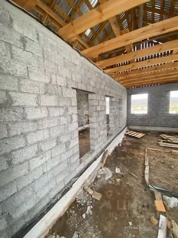 Дом в Свердловская область, Тугулым пгт ул. Лесная (100 м) - Фото 1