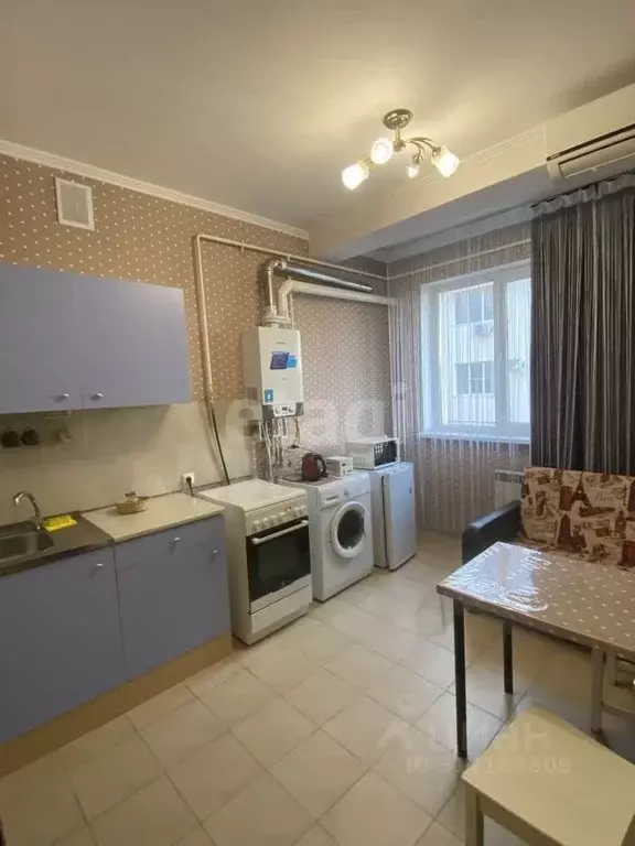 2-к кв. Краснодарский край, Горячий Ключ ул. Объездная, 5 (43.0 м) - Фото 0
